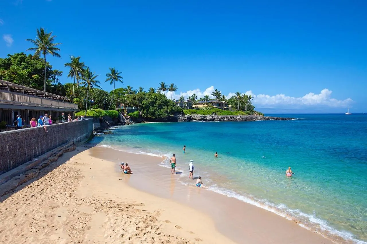 Remodeled & Views! Ks B7- Sullivan Kahana Holiday home